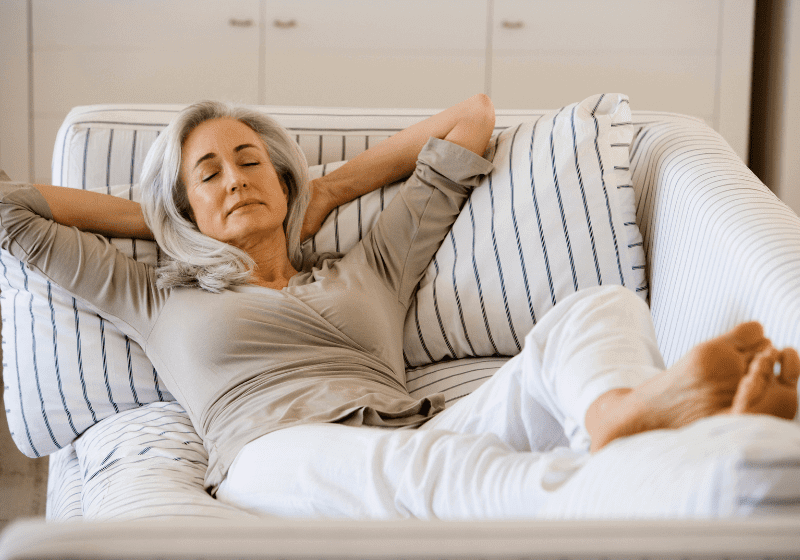 You are currently viewing The Science of CBD: How Relax CBD Oil Calms Stress and Nervousness